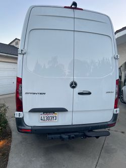 Used 2022merceds Benz sprinter 2500