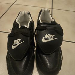 Vintage Baseball Cleats