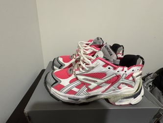 Pink Balenciaga Runners Size 41