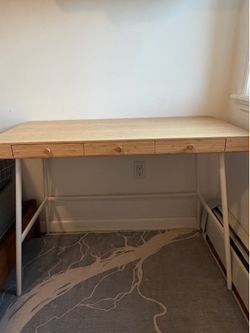 IKEA Lillasen Desk