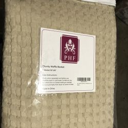 PHF chunky waffle blanket, 90 “ X 90”, new, 1/2 Amazon price