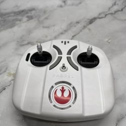 Propel Star Wars T-65 X-Wing Drone Remote Controller - SW-1977T White RC. L