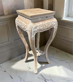 Rustic White Washed French Farmhouse Carved Wooden Plant Stand Accent Table!   12x12x28in