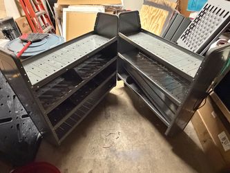 Adrián steel truck shelving