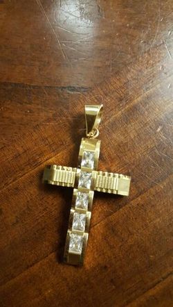 Cross pendant yellow gold filled