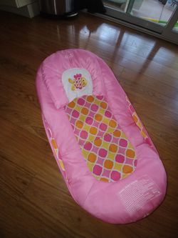 Baby or infant bath assister