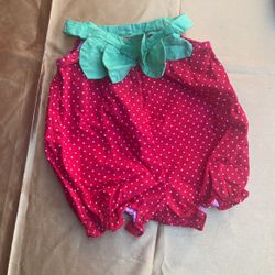 Strawberry 🍓 Baby Outfits 0-3 Months 