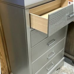 Silver 5 Drawer Chest