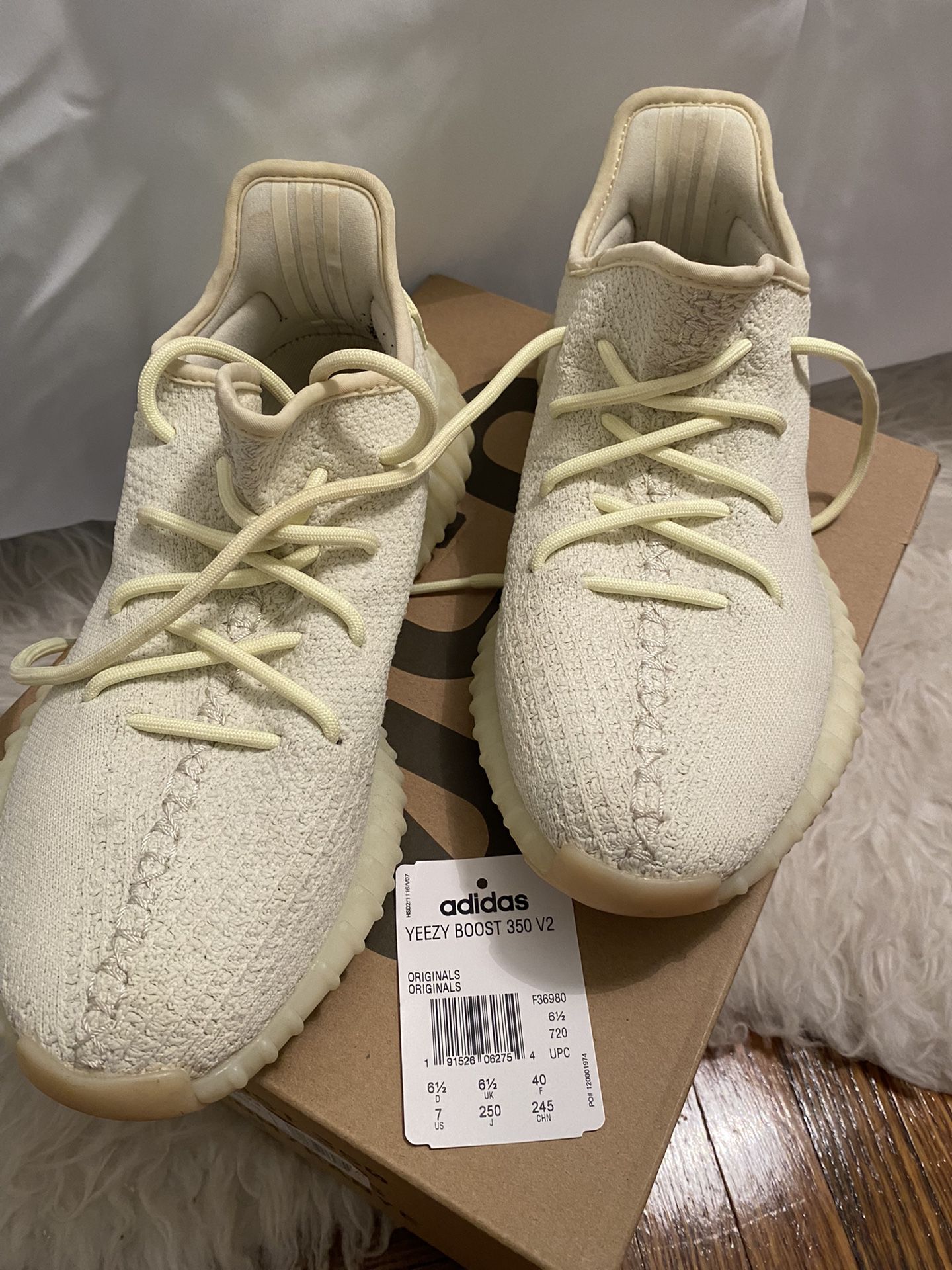 arpón Custodio Cabeza adidas Yeezy Boost 350 V2 Butter, Size US 7 for Sale in Brooklyn, NY -  OfferUp