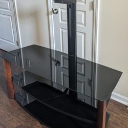 Flat-screen TV Stand With Black Tempered Glass Shelves 