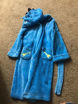 Boys dinosaur robe size 6