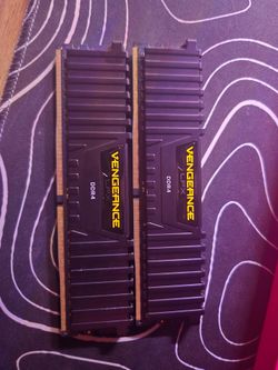 Corsair lpx 16gb kit ddr4 3600