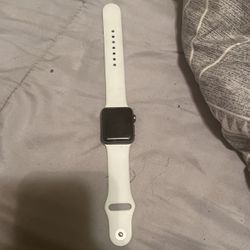 Series 3 Apple Watch With Charger