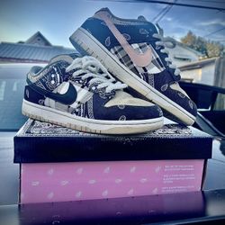 Travis Scott Size 10