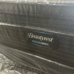 Queen Beautyrest Firm Pillow Top Mattress 