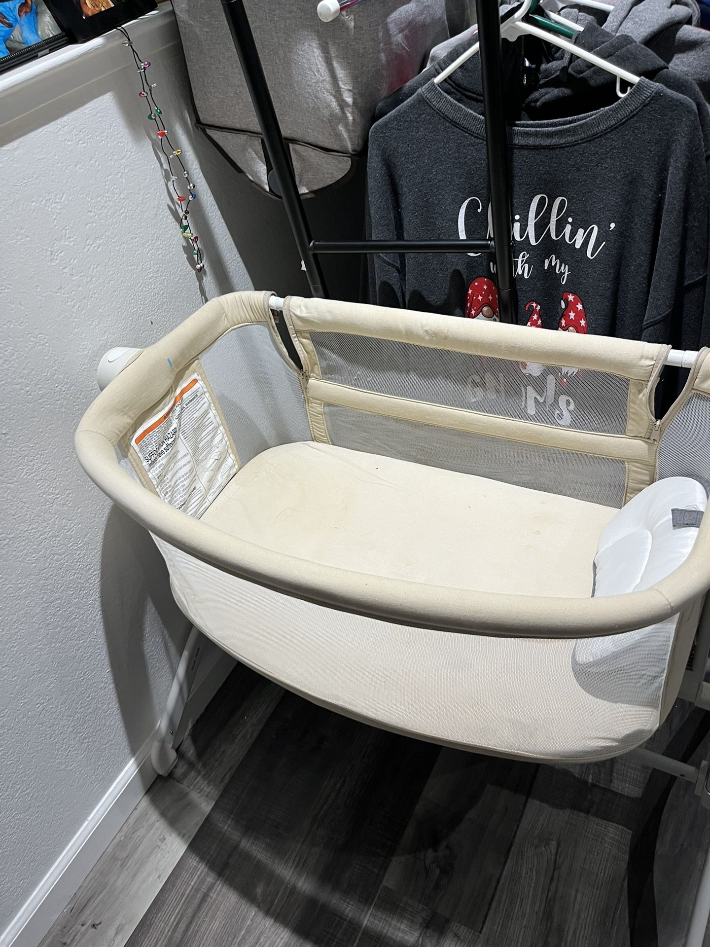 Baby Crib 