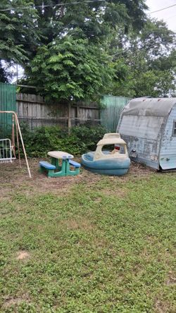 Outdoor kid play items