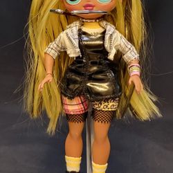 LOL Surprise OMG Doll Alt Grrrl 10" Yellow Hair