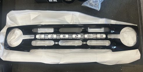 OEM 2021-24 Factory Ford Bronco Front Upper Grille