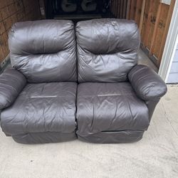 Love Seat For Free 