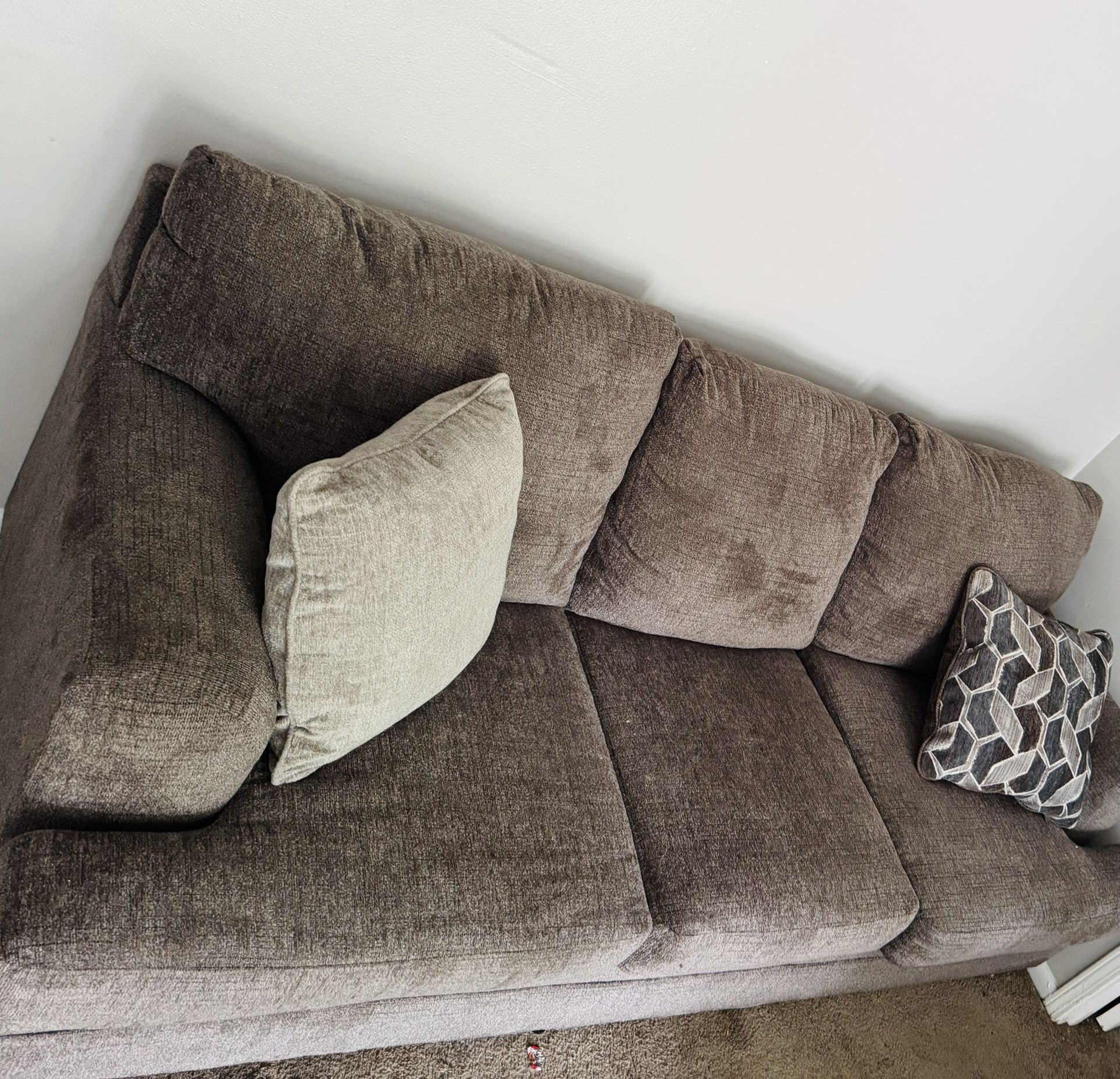 Sofa & Loveseat