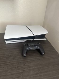 PS5 Slim Disc 1TB + Black Controller + Sony Pulse 3D Headset