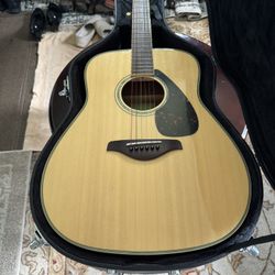 Guitarra Yamaha 
