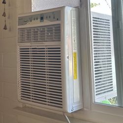 Frigidaire Window AC 