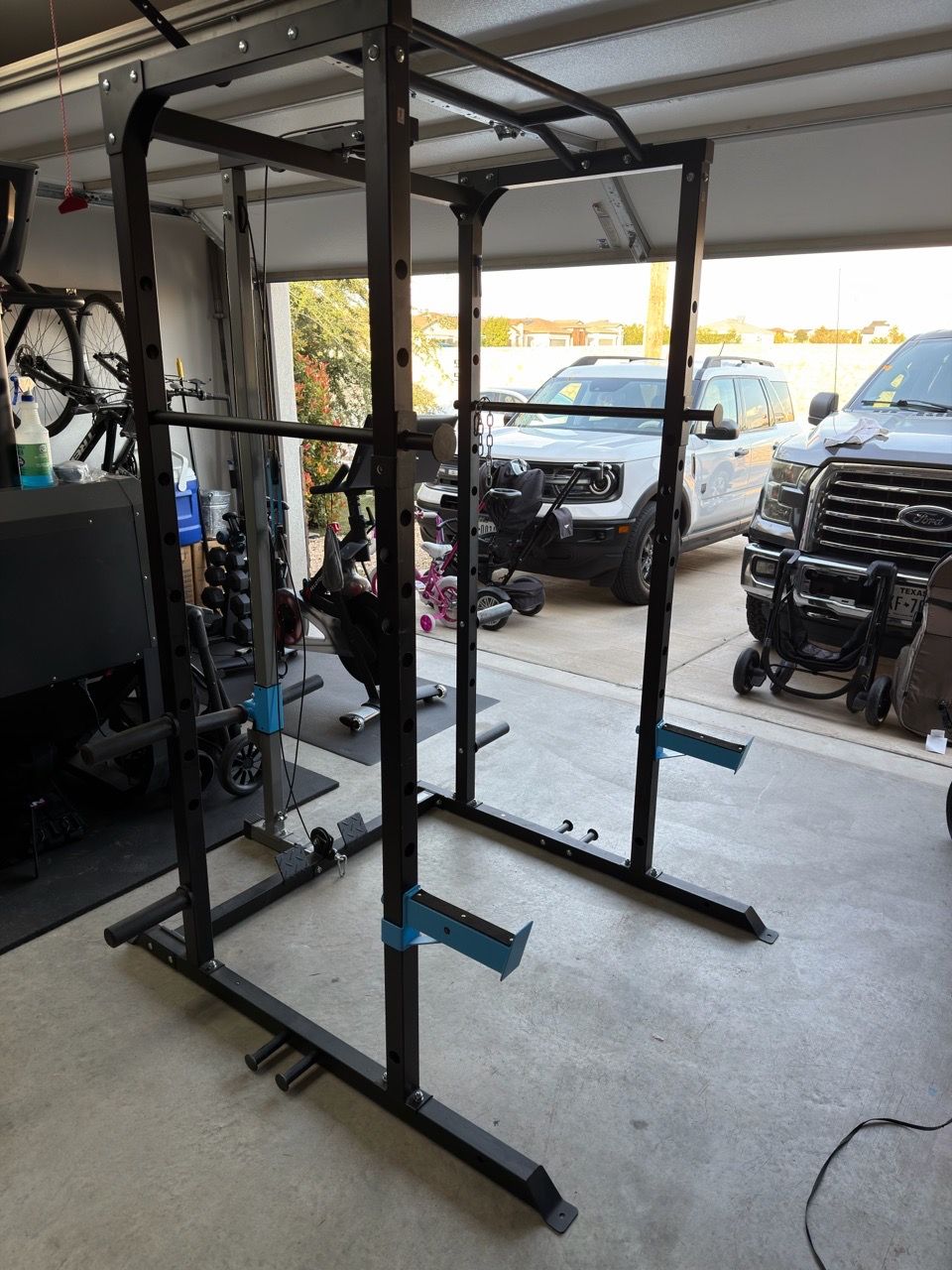 Squat Rack for Sale in Seattle, WA - OfferUp