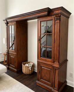 Beautiful Solid Wood Entertainment Center / Wall Unit