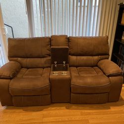 Loveseat recliner 400.00
