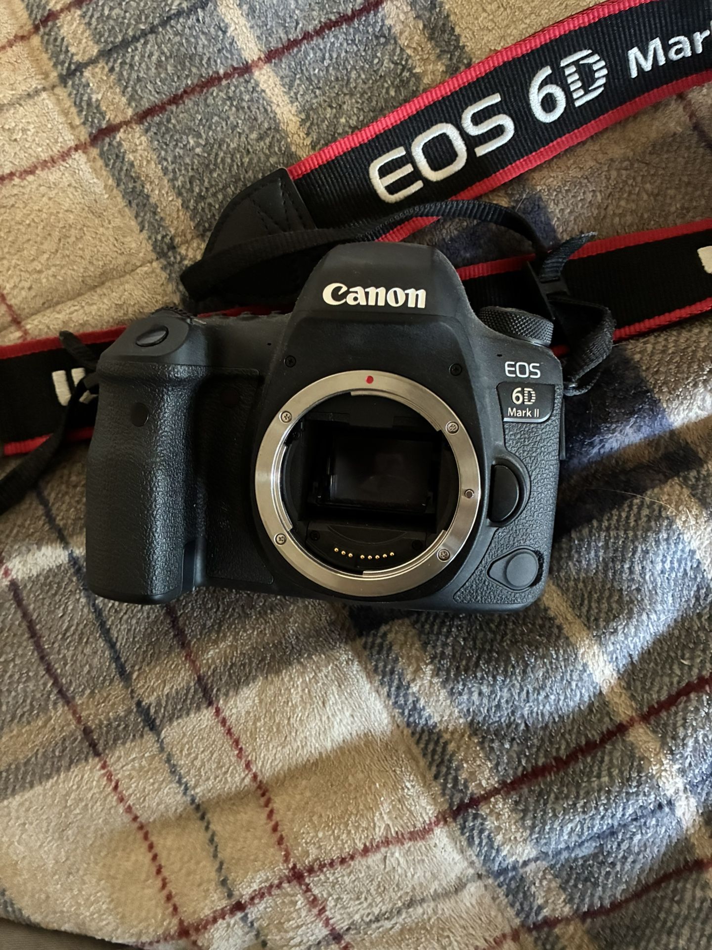 Canon EOS 6d Mark 2