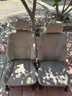 Toyota 4runner seats