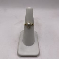 10kt Gold Engagement Style Ring w/ Cluster Design