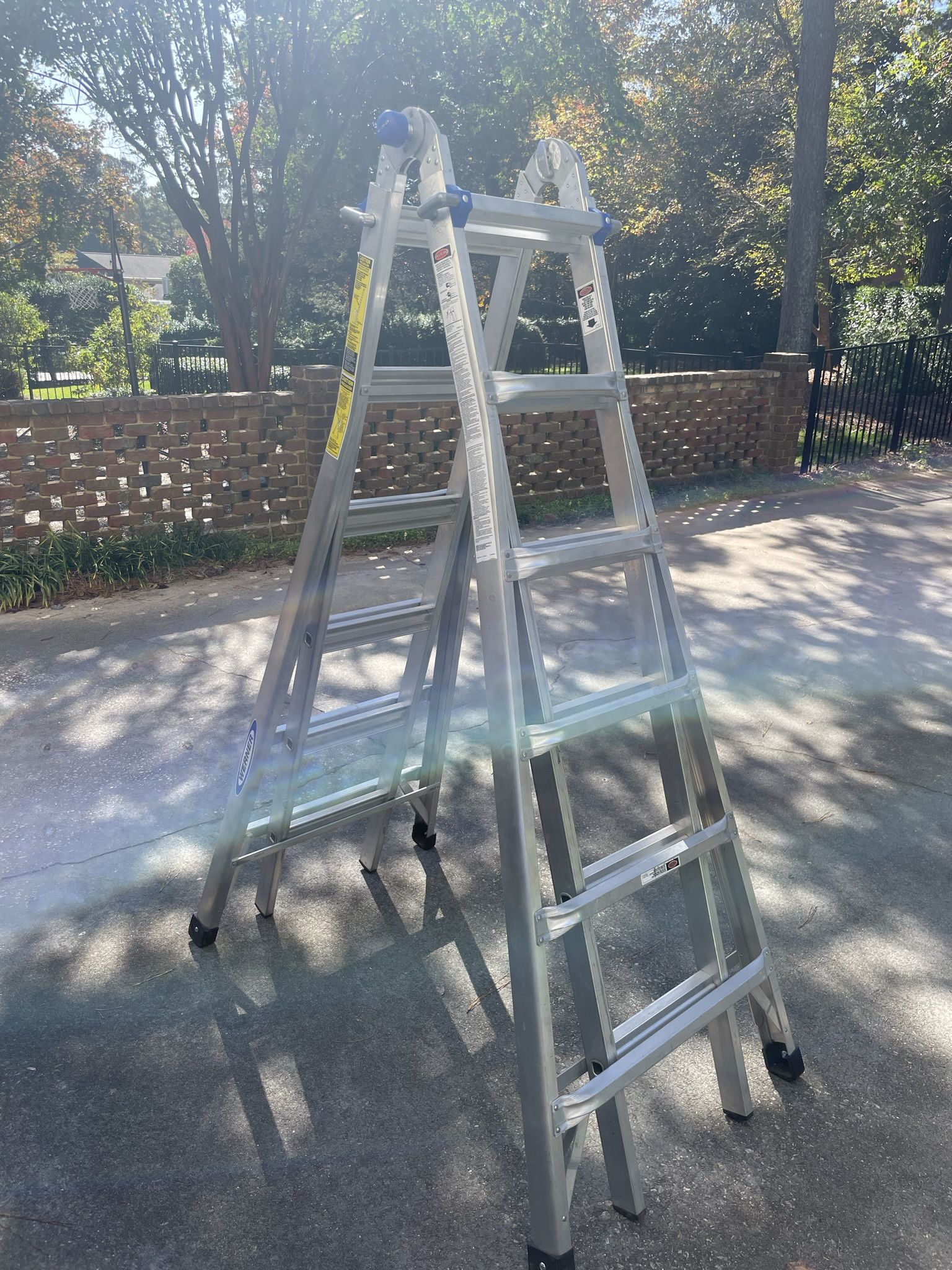 26’ Ladder (A-Frame/Folding) Werner MT-26