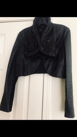 🔥BCBG LEATHERcropped jacket🔥S/M