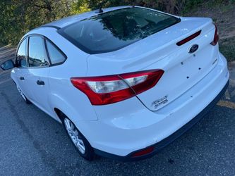 2014 Ford Focus S