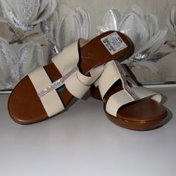 New Sandals ,size 10 M