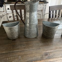 Home Decor Galvanized Steel Pitcher With Two Half Baskets 