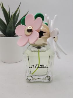 Marc Jacobs
 
Daisy Wild Eau de Parfum

1 fl 