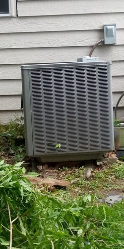 3 TON TRANE UNIT EXCELLENT CONDITION $450 COND INSIDE UNIT $400