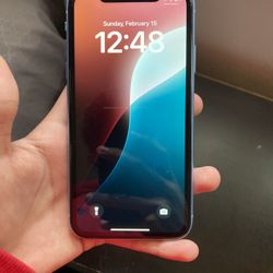 iPhone XR 128GB UNLOCKED