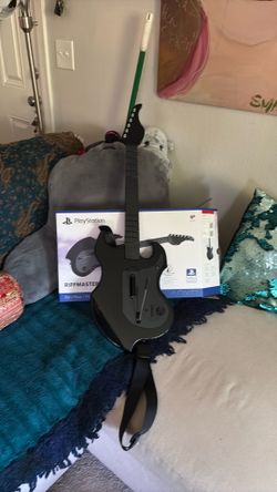 PlayStation RiffMaster w/ box