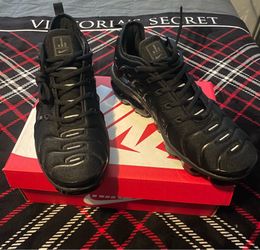 New Nike Air VaporMax Size 9.5 Men 🔥