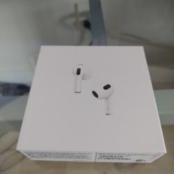 New Airpods (3rd Gen)