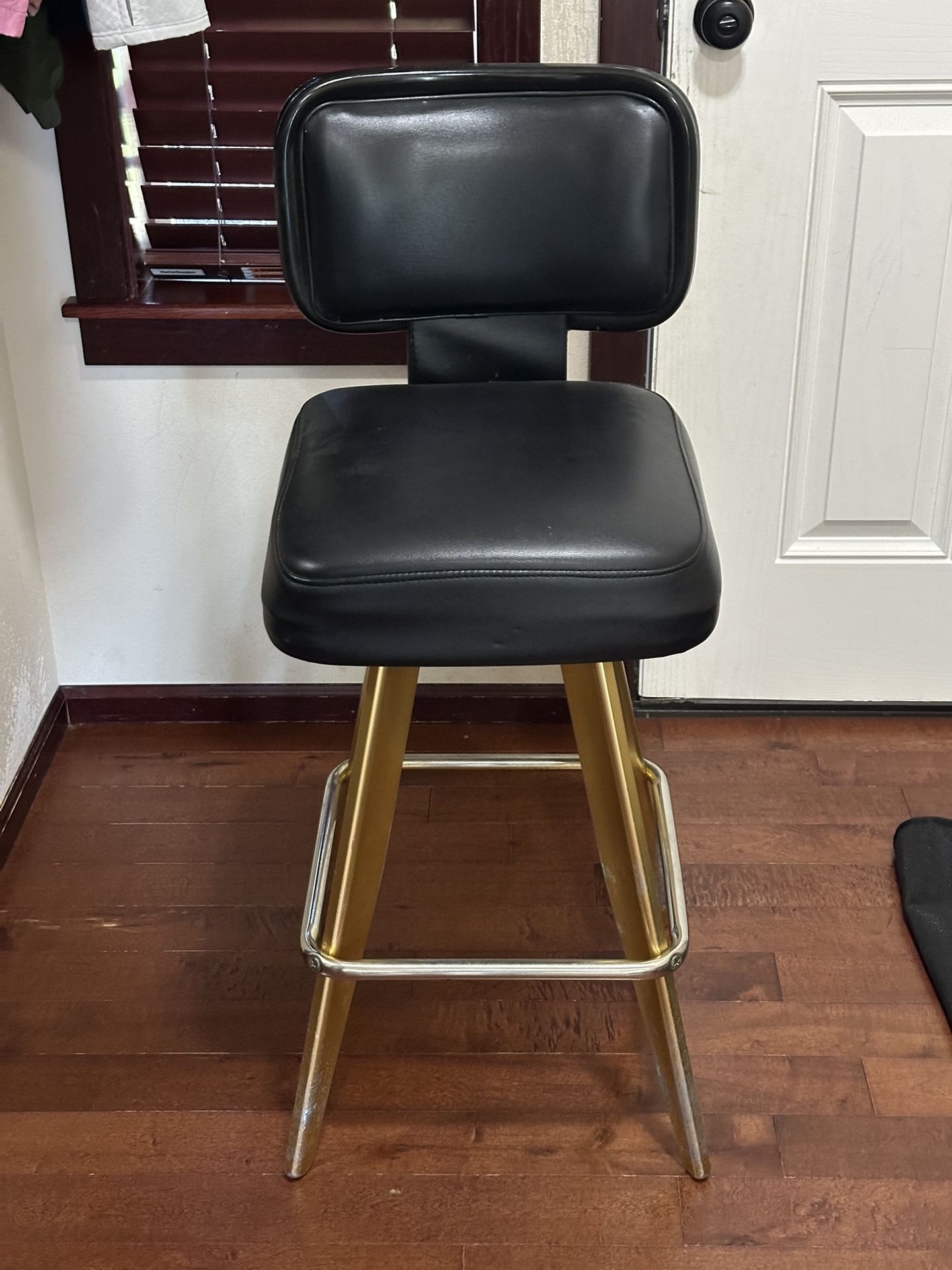 Bar Stool With Back Revolving