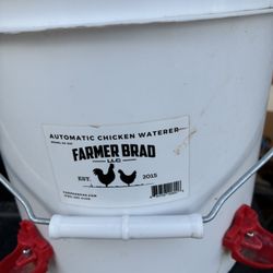 Auto Chicken Waterer