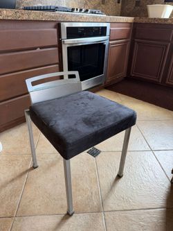 Free chair