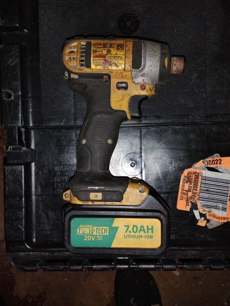 Dewalt 20v Max DCF885 1/4 in Type 4 Cordless Impact Driver Lithium-Ion 1.5Ah