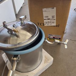 Pressure Pot Painting